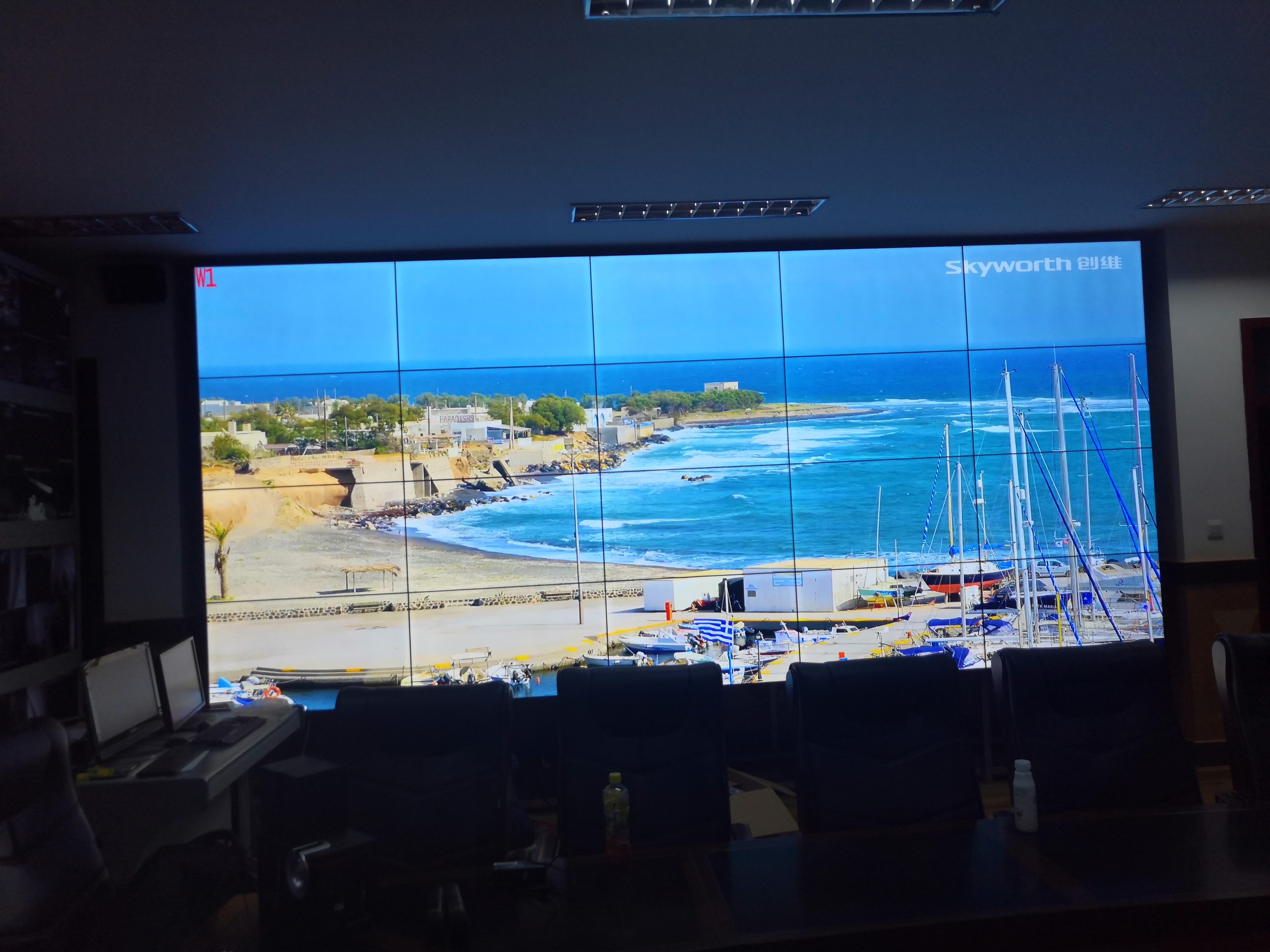 “LED屏的'像素戰(zhàn)爭(zhēng)':從P2.5到P0.9，我們真的需要嗎?